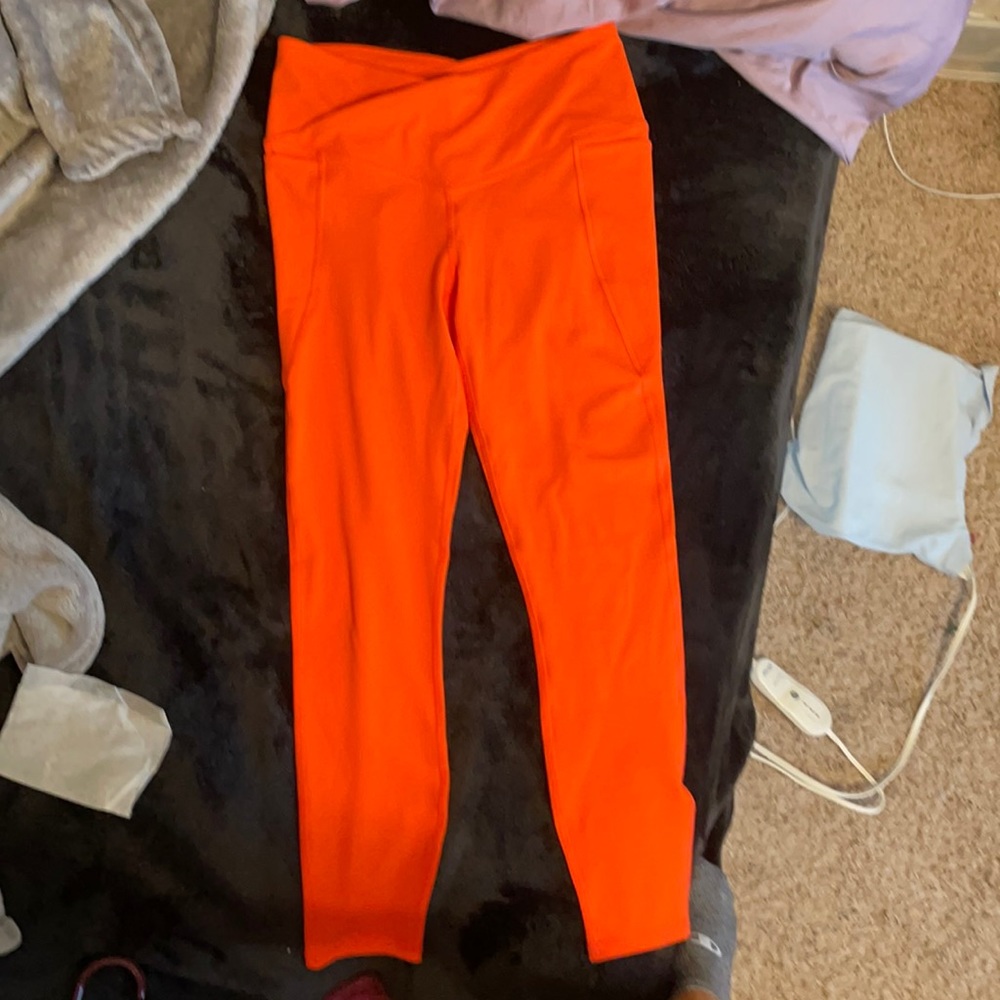 Fabletics crossover leggings